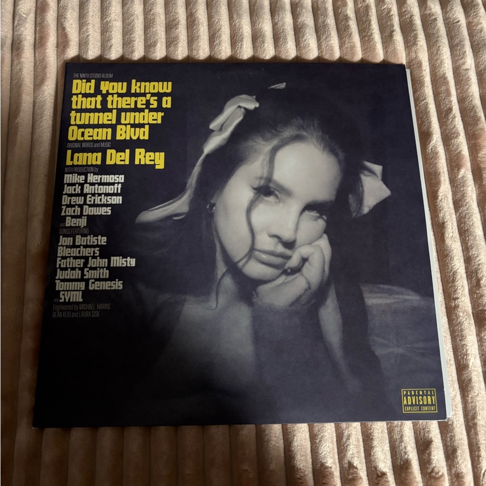 Lana Del Rey “Did you know that there’s a tunnel under ocean blvd” Vinyl